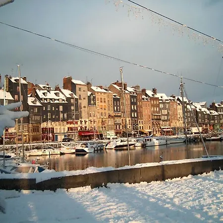 Lägenhet A La Terrasse Coeur *